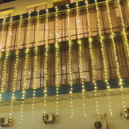 Hotel Poseidon Inn Lucknow Exterior foto